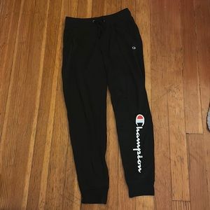 CHAMPION black joggers with logo on leg